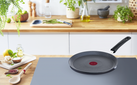 Blynų keptuvė Tefal Naturalon 25 cm